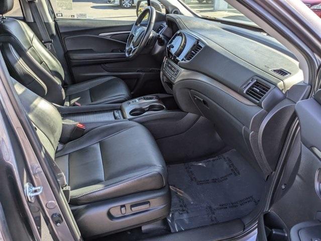 used 2022 Honda Pilot car, priced at $27,988