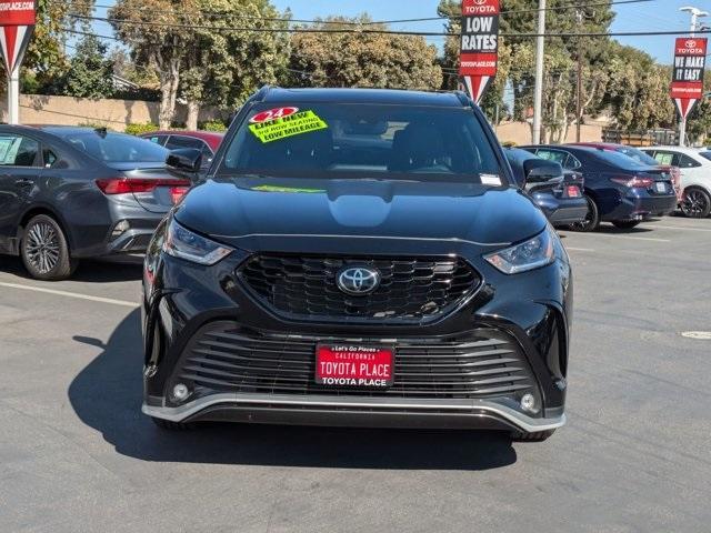 used 2024 Toyota Highlander car, priced at $43,988