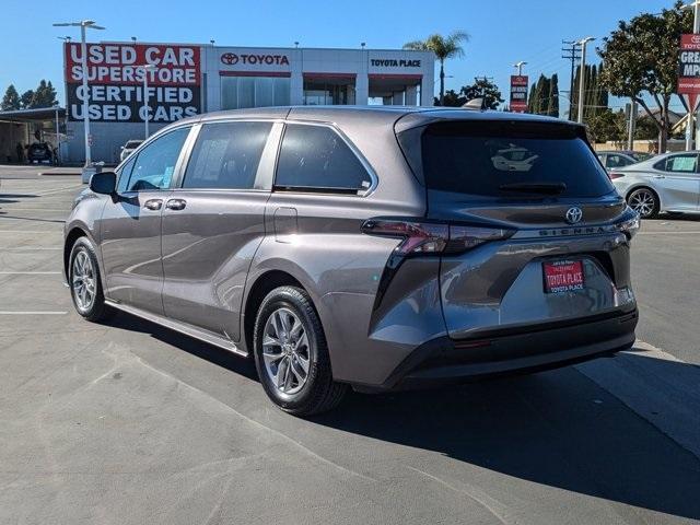 used 2023 Toyota Sienna car, priced at $45,988