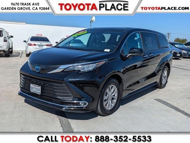 used 2022 Toyota Sienna car, priced at $38,588