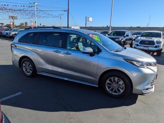 used 2023 Toyota Sienna car, priced at $44,988