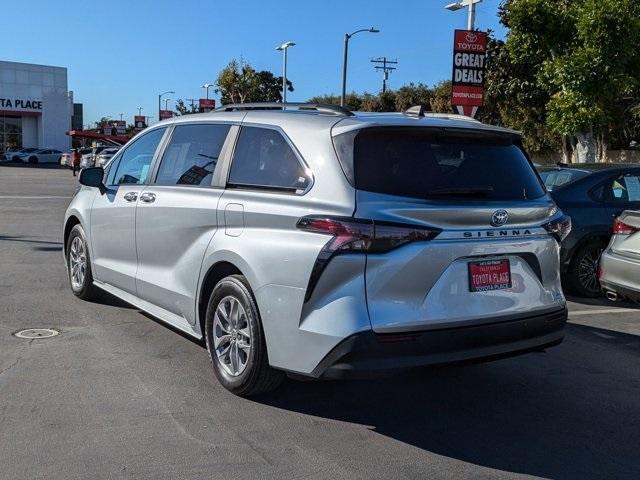 used 2023 Toyota Sienna car, priced at $44,988