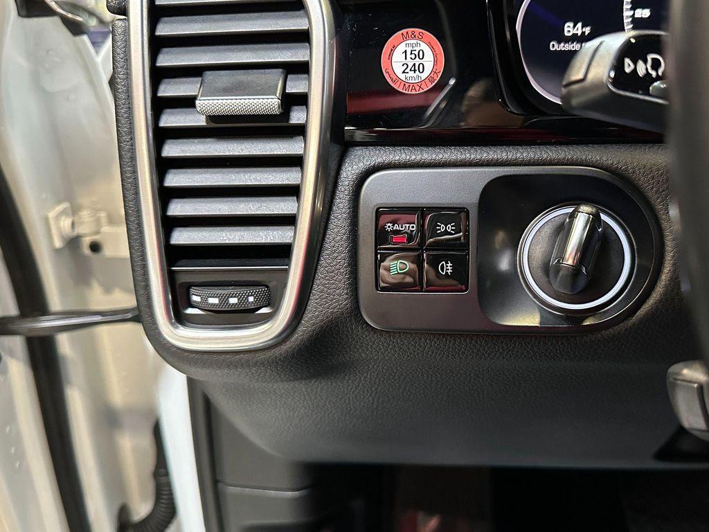 used 2019 Porsche Cayenne car, priced at $30,490