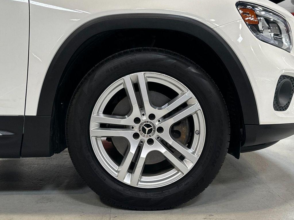 used 2021 Mercedes-Benz GLB 250 car, priced at $26,900