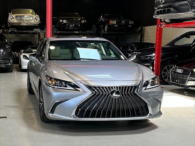 used 2022 Lexus ES 250 car, priced at $31,990
