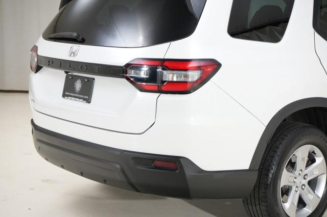 used 2023 Honda Pilot car, priced at $33,980