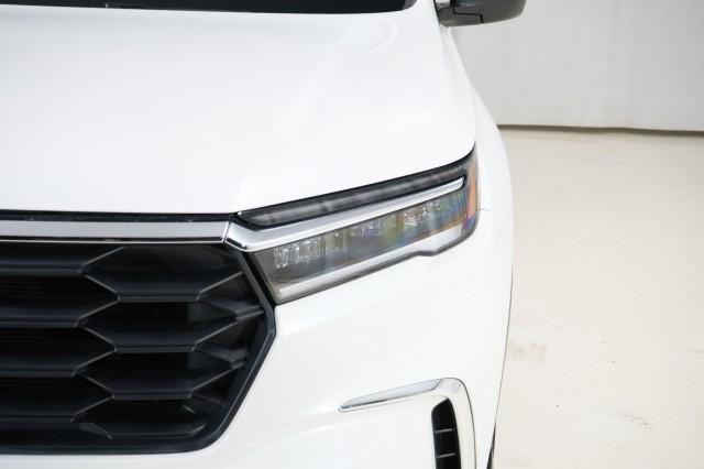 used 2023 Honda Pilot car, priced at $33,980