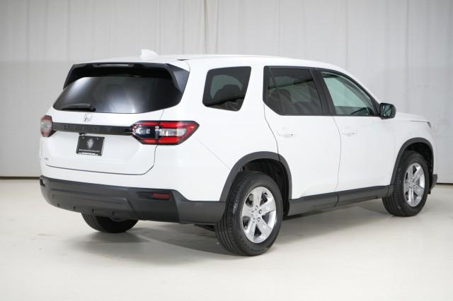 used 2023 Honda Pilot car, priced at $33,980