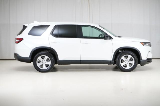 used 2023 Honda Pilot car, priced at $33,980