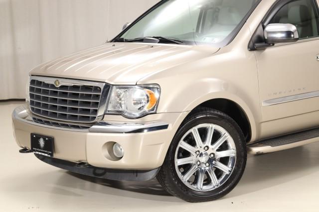 used 2008 Chrysler Aspen car, priced at $9,900