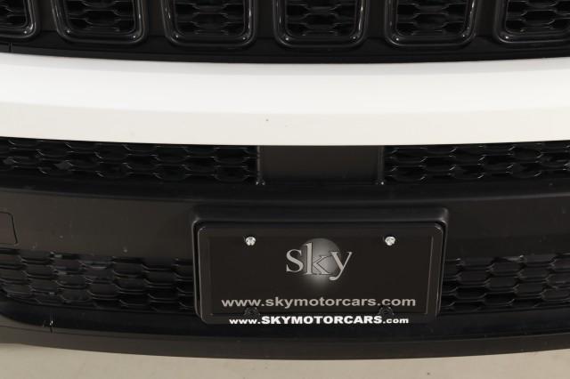 used 2025 Jeep Grand Cherokee L car, priced at $39,980