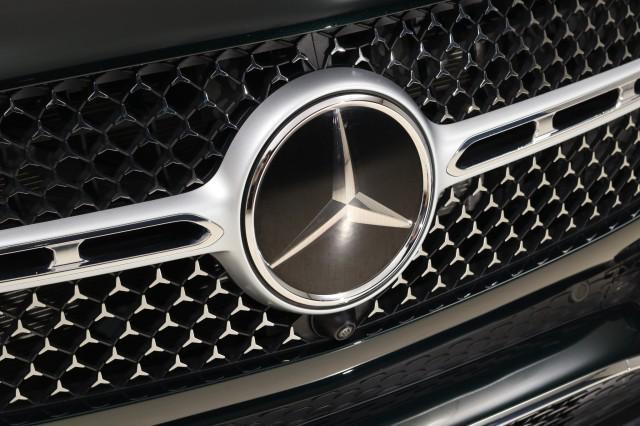 used 2024 Mercedes-Benz GLE 450 car, priced at $68,980
