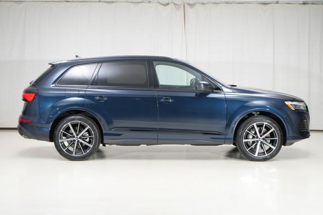used 2025 Audi Q7 car, priced at $52,980
