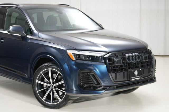 used 2025 Audi Q7 car, priced at $52,980