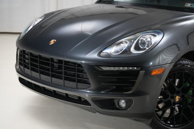 used 2018 Porsche Macan car, priced at $21,900