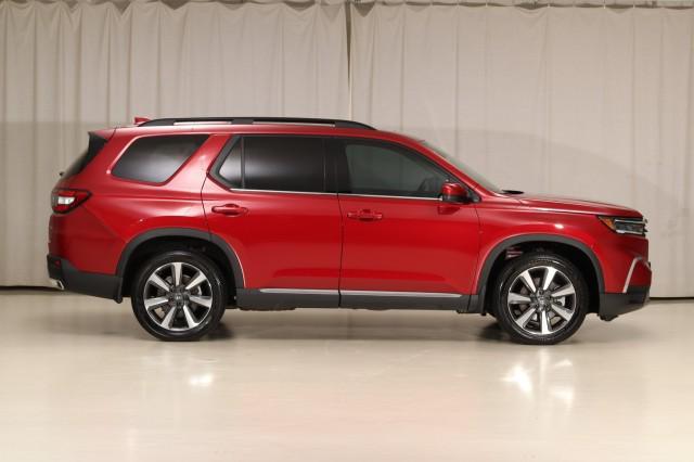 used 2024 Honda Pilot car, priced at $39,980