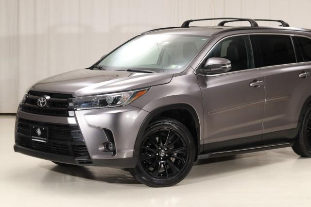 used 2019 Toyota Highlander car, priced at $23,980