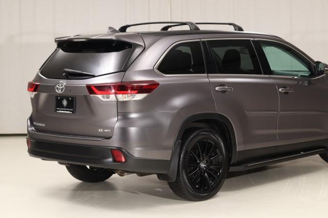 used 2019 Toyota Highlander car, priced at $23,980