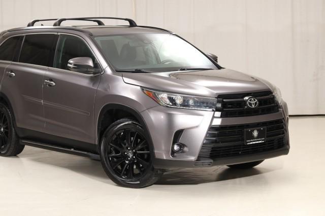 used 2019 Toyota Highlander car, priced at $23,980