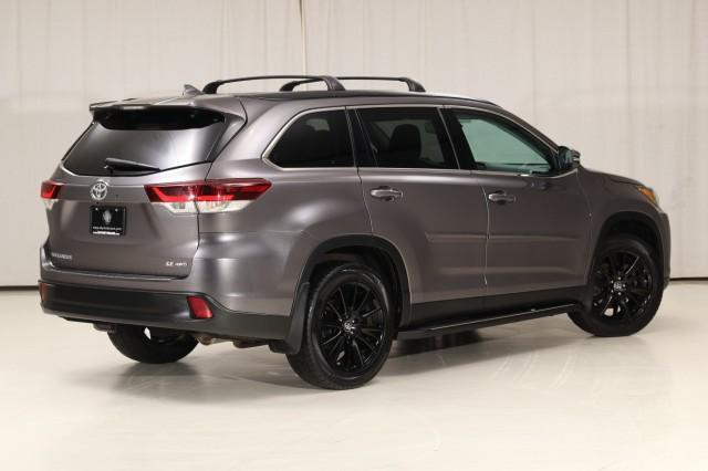 used 2019 Toyota Highlander car, priced at $23,980