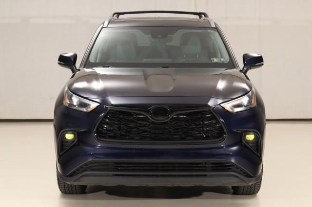used 2022 Toyota Highlander car, priced at $36,980