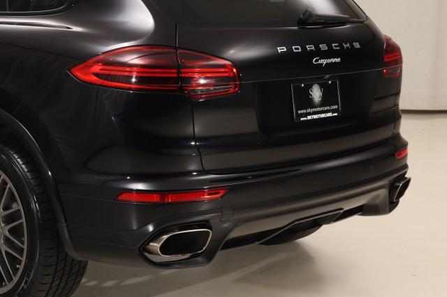 used 2018 Porsche Cayenne car, priced at $25,980
