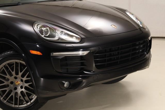 used 2018 Porsche Cayenne car, priced at $25,980