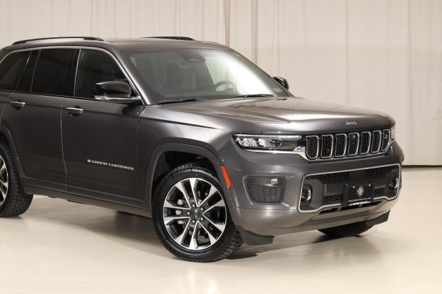 used 2023 Jeep Grand Cherokee car, priced at $34,980