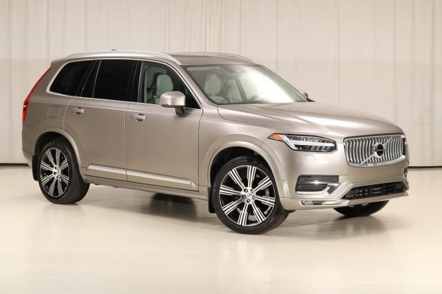 used 2022 Volvo XC90 car, priced at $38,900