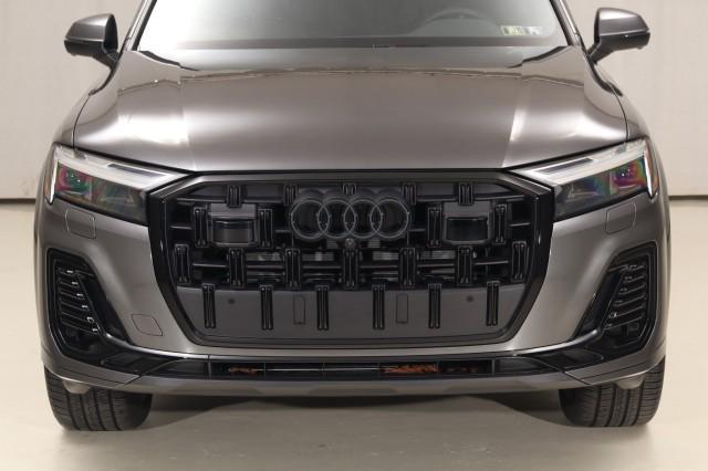 used 2025 Audi Q7 car, priced at $59,900