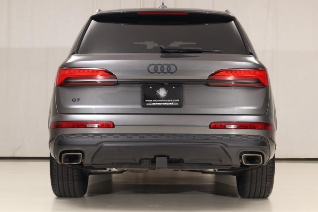 used 2025 Audi Q7 car, priced at $59,900
