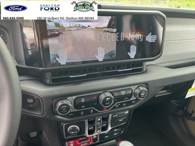 new 2025 Jeep Gladiator car, priced at $43,794