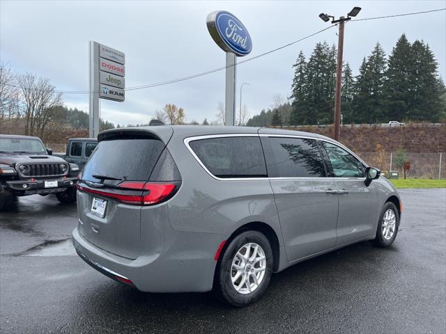 new 2025 Chrysler Pacifica car, priced at $48,264