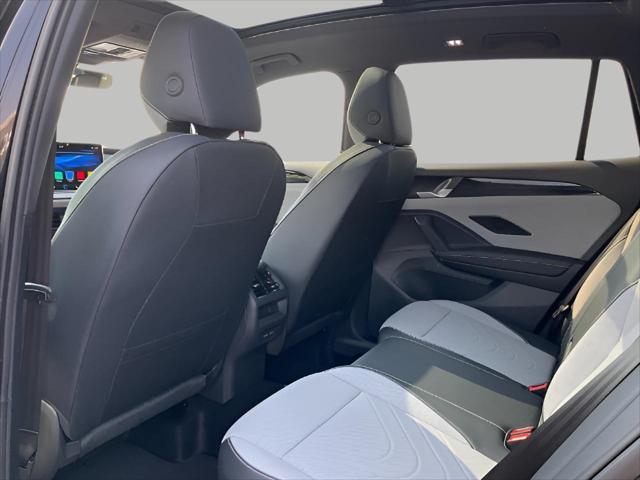 new 2025 Volkswagen Tiguan car, priced at $38,561