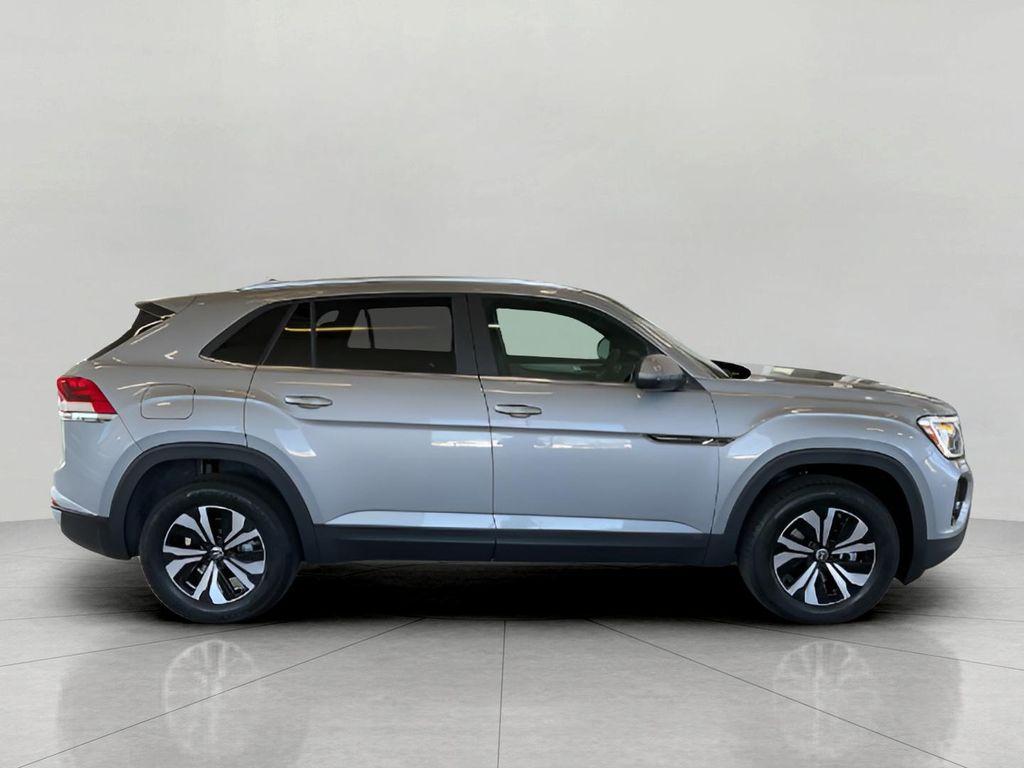 new 2025 Volkswagen Atlas Cross Sport car, priced at $38,635