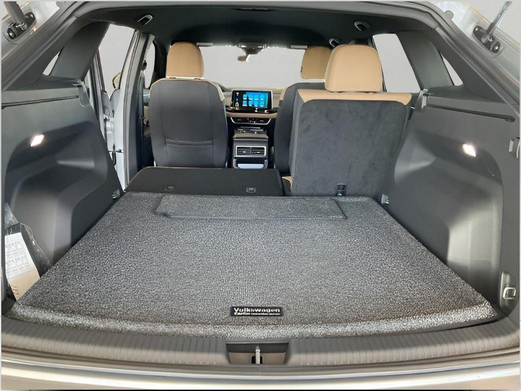 new 2025 Volkswagen Atlas Cross Sport car, priced at $38,635