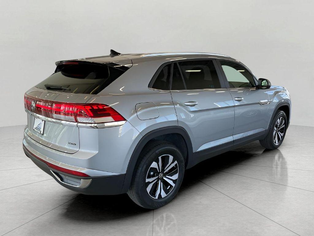 new 2025 Volkswagen Atlas Cross Sport car, priced at $38,635