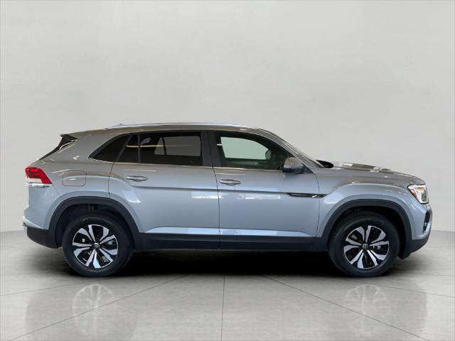 new 2025 Volkswagen Atlas Cross Sport car, priced at $40,134