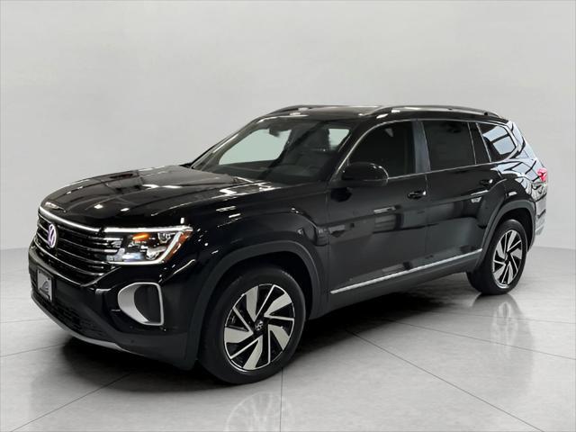 new 2025 Volkswagen Atlas car, priced at $49,670