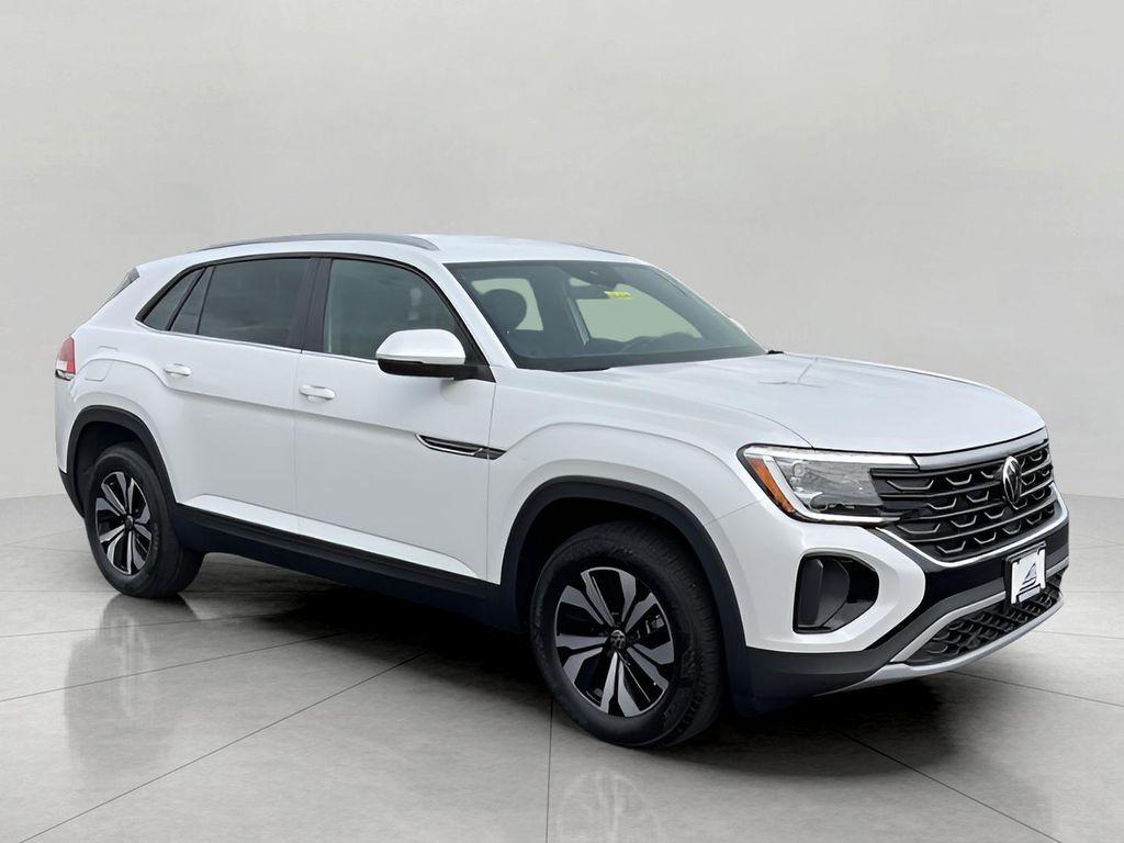 new 2026 Volkswagen Atlas Cross Sport car, priced at $41,591