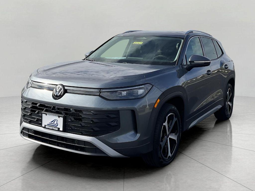 new 2025 Volkswagen Tiguan car, priced at $36,771
