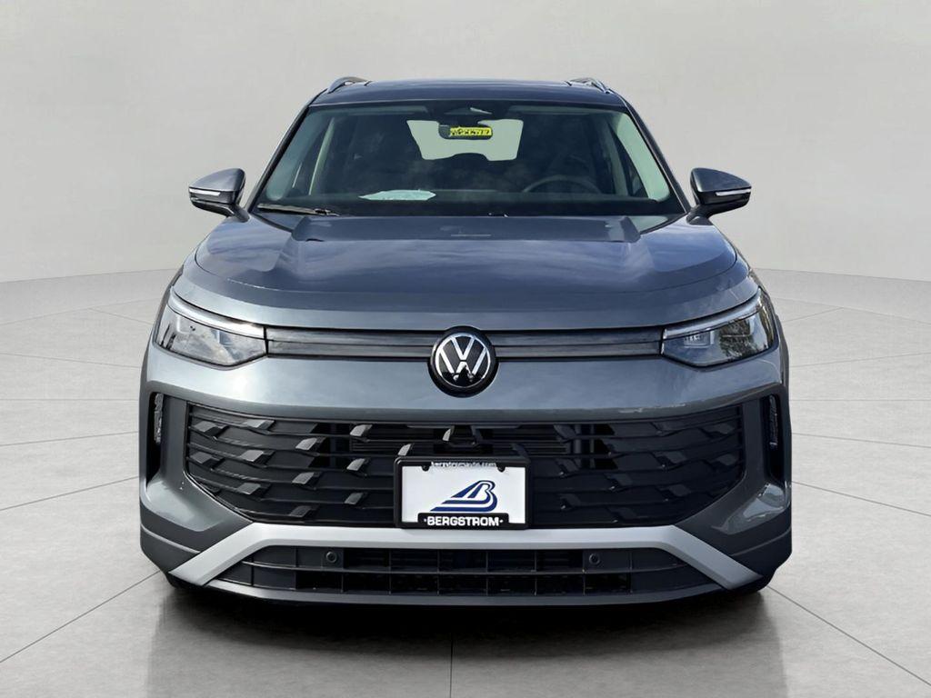 new 2025 Volkswagen Tiguan car, priced at $36,771