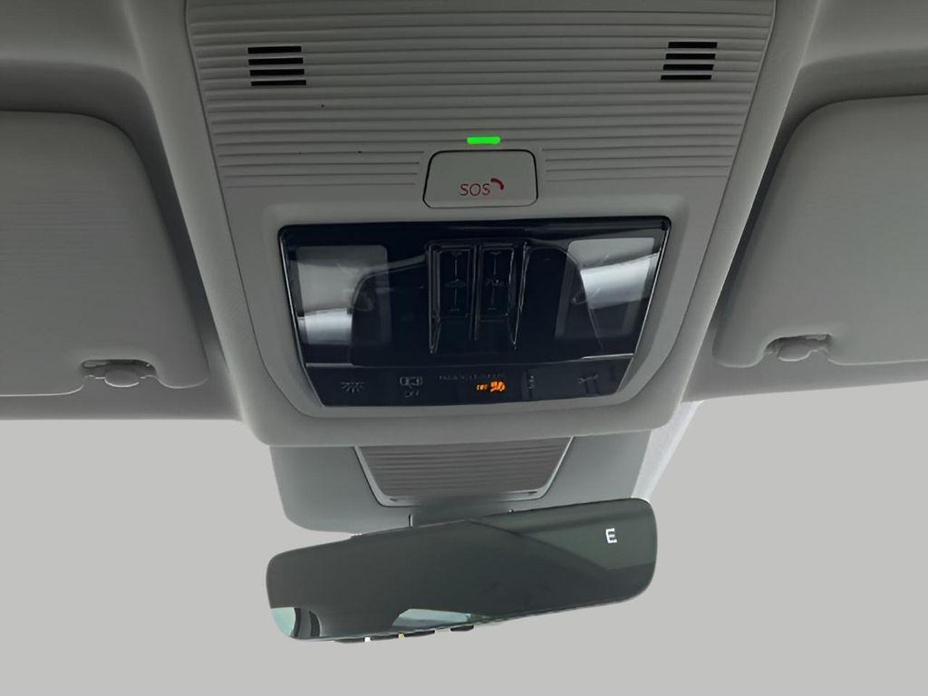 new 2025 Volkswagen Tiguan car, priced at $36,761