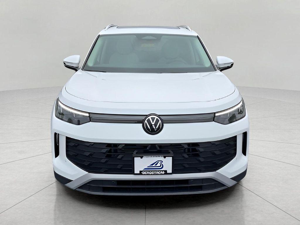 new 2025 Volkswagen Tiguan car, priced at $36,761