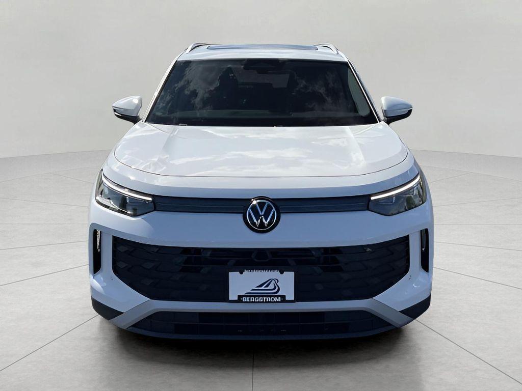 new 2025 Volkswagen Tiguan car, priced at $36,761