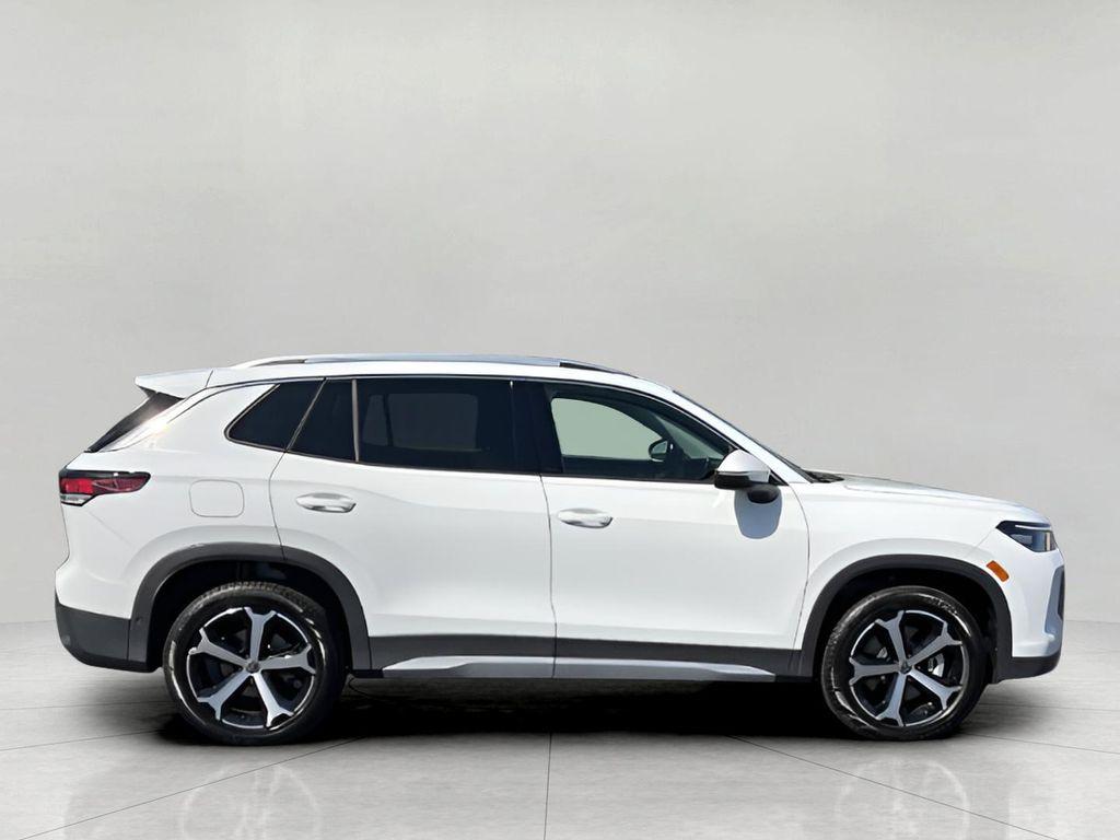 new 2025 Volkswagen Tiguan car, priced at $36,761