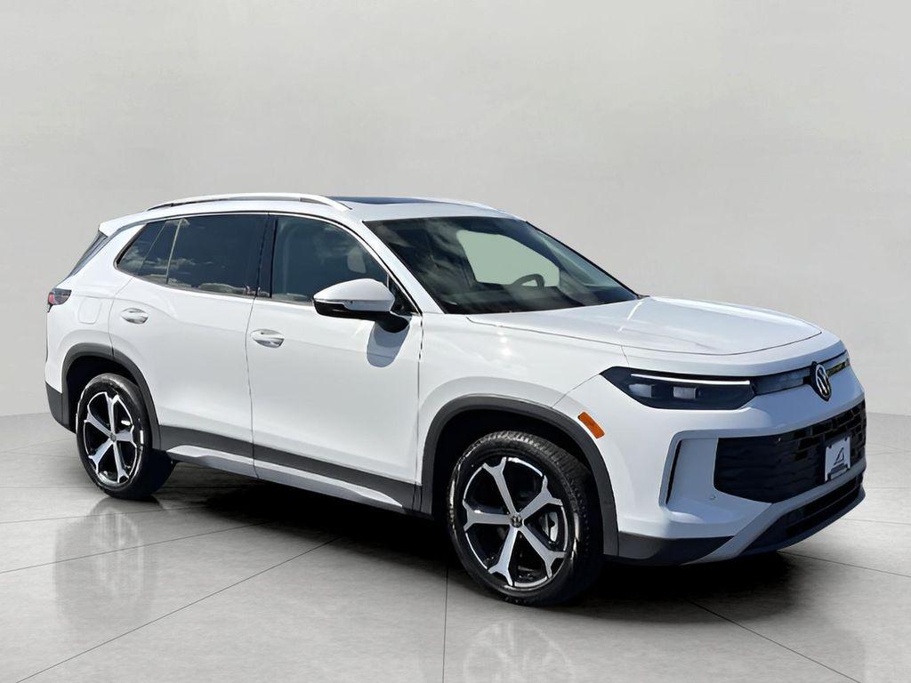 new 2025 Volkswagen Tiguan car, priced at $36,761