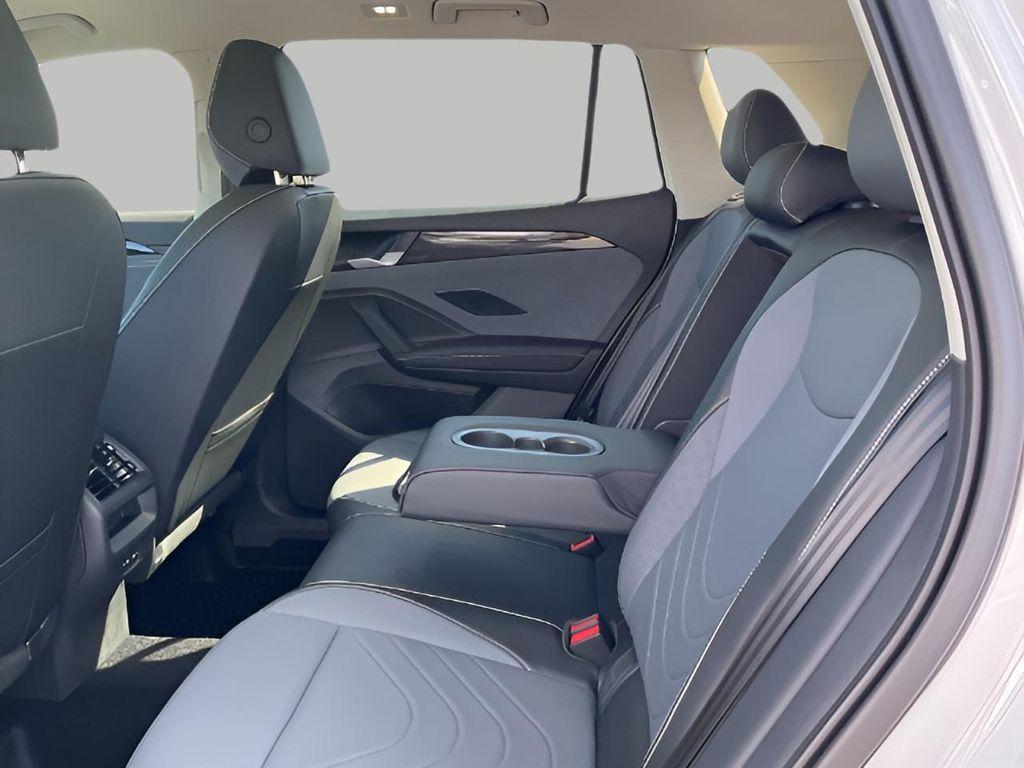 new 2025 Volkswagen Tiguan car, priced at $36,761