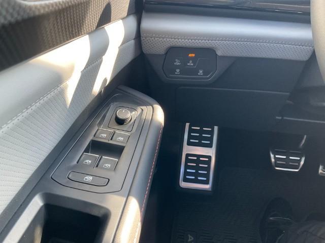 new 2026 Volkswagen Atlas car, priced at $49,862