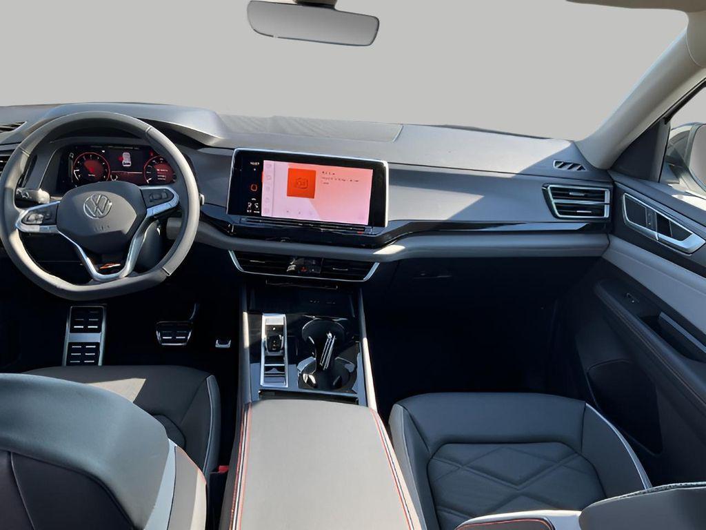 new 2026 Volkswagen Atlas car, priced at $49,862